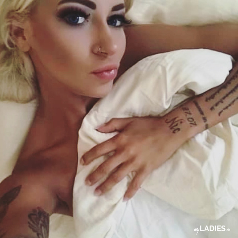 Julie Hunter - Pornostar 😍😘❤️