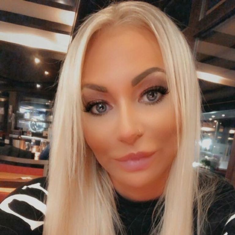 Julie Hunter - Pornostar 😍😘❤️