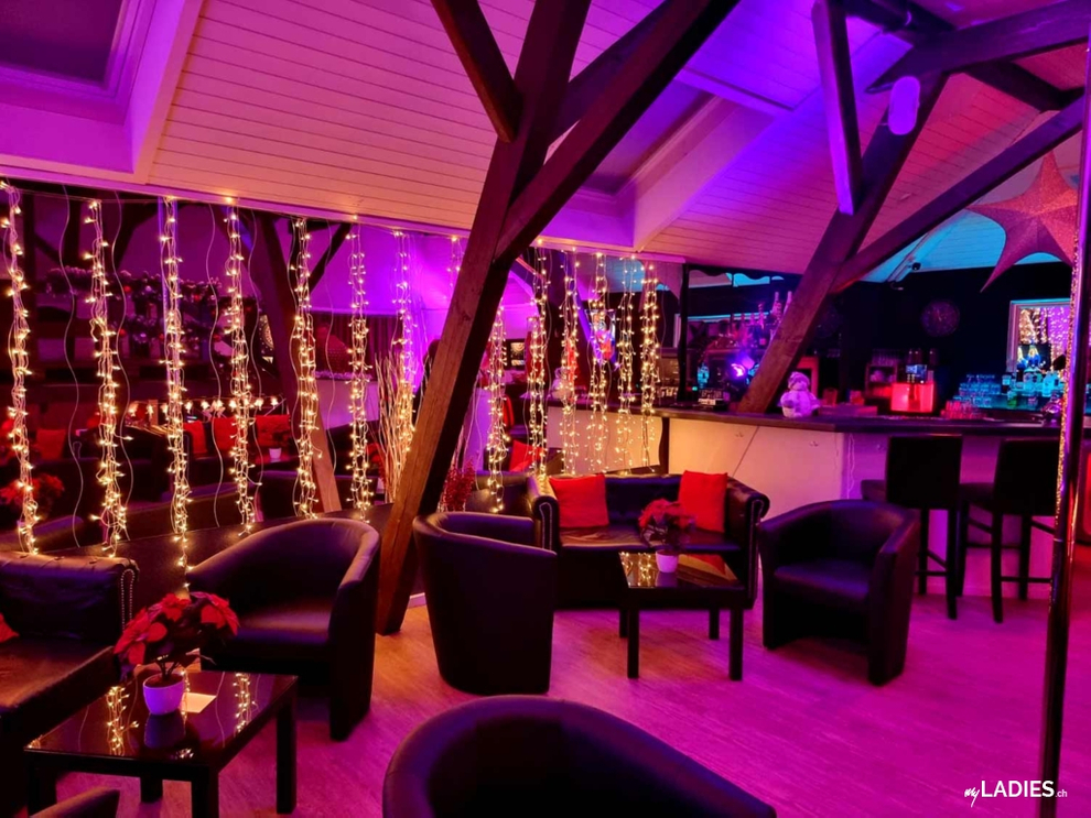 Girls gesucht für Kontaktbar / Bild 2