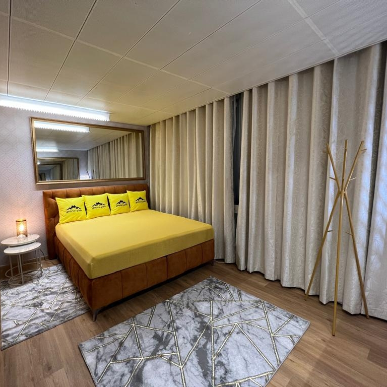 XoXo Girls — 1205 Genève