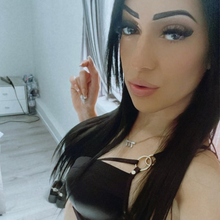 Vita - wohlgeformt & sexy