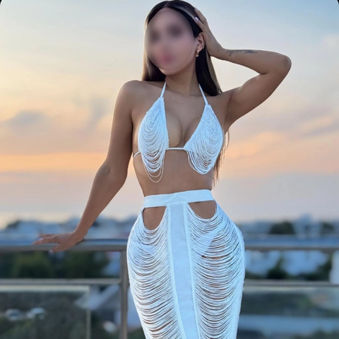 Catalina - nette Brünette