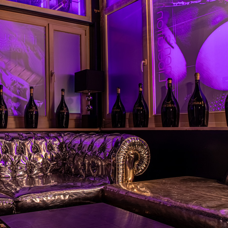 Vip Bar — 8135 Sihlbrugg