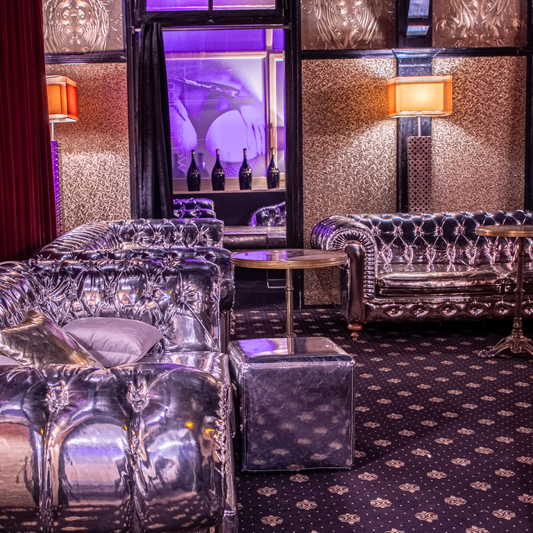 Vip Bar — 8135 Sihlbrugg