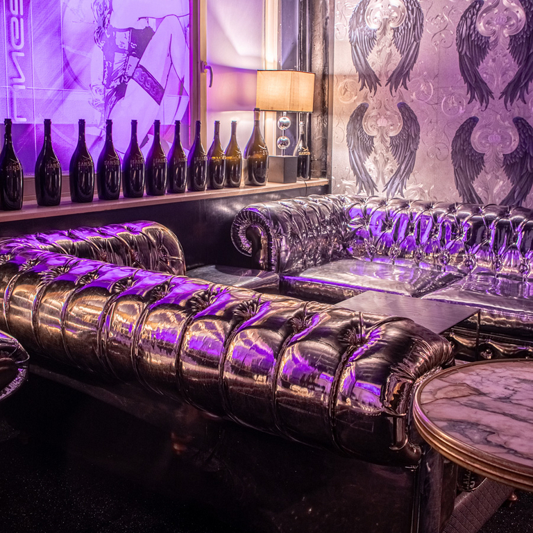 Vip Bar — 8135 Sihlbrugg