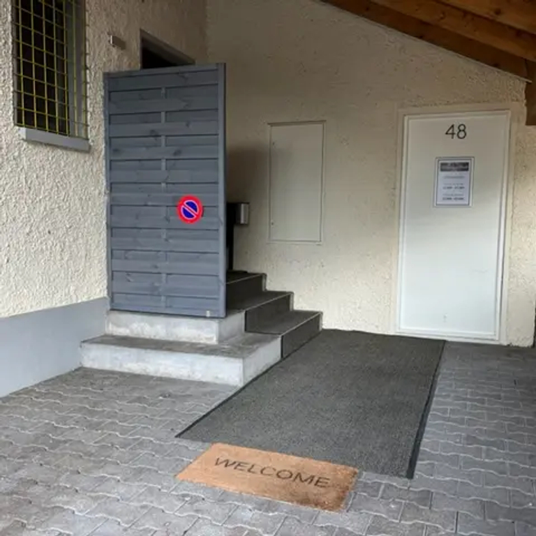 Happy Girls — 4628 Wolfwil