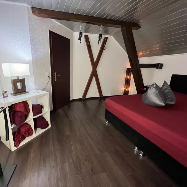 Happy Girls — 4628 Wolfwil