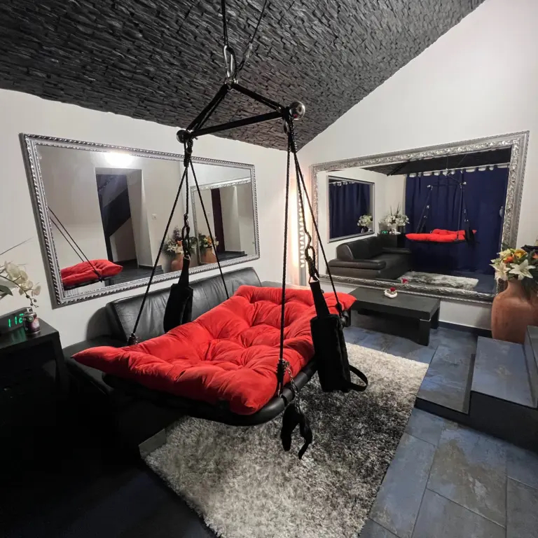 Happy Girls — 4628 Wolfwil