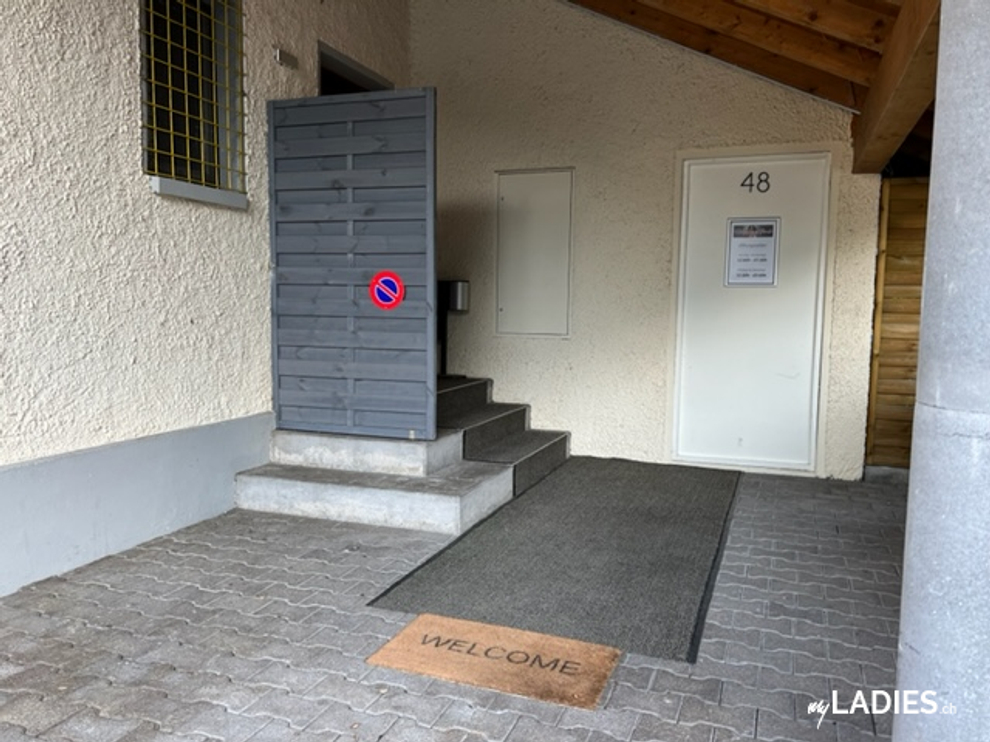 Wir suchen gut gelaunte Girls / Bild 3