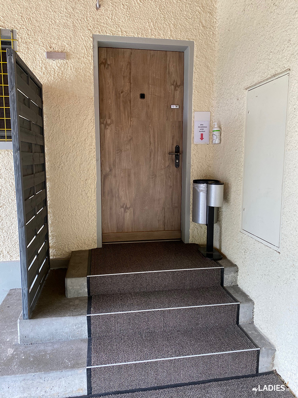 Wir suchen gut gelaunte Girls / Bild 4