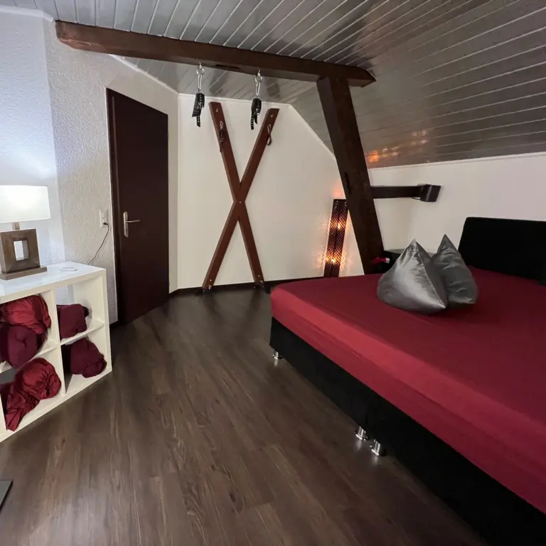 Wir suchen gut gelaunte Girls