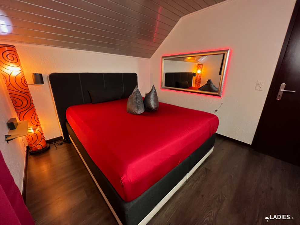 Wir suchen gut gelaunte Girls / Bild 16