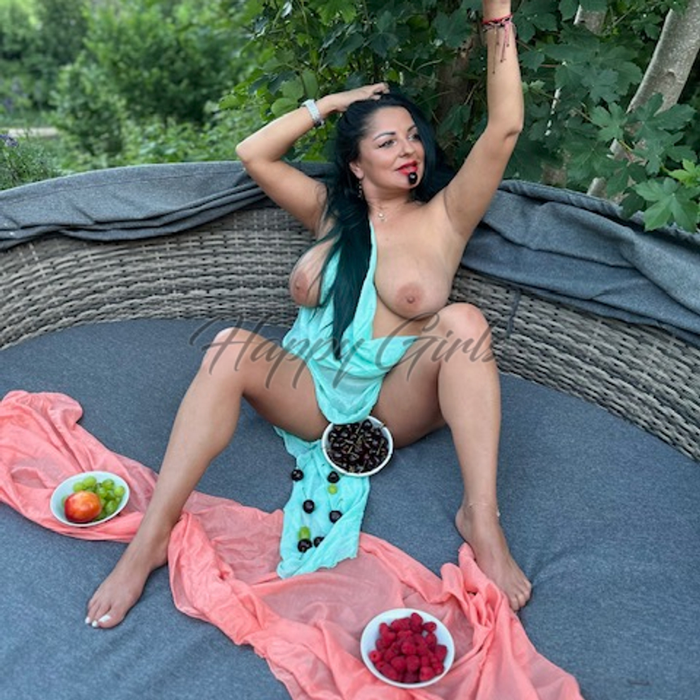 Image #14 from Nikol