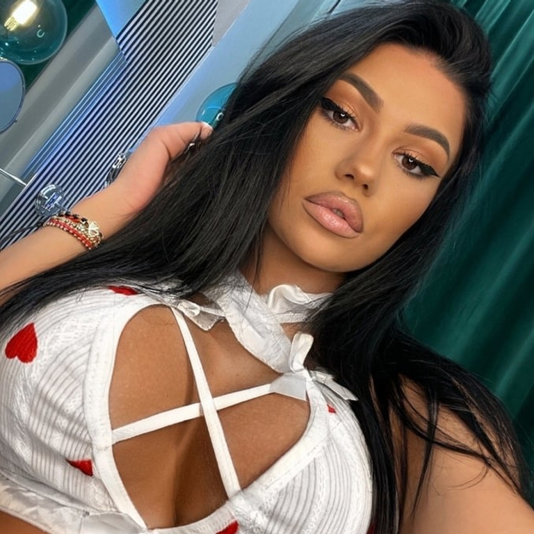 Antonia - makellos & sexy 😍