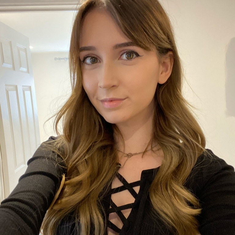 Lara - Heißes sexy Mädchen