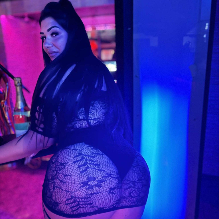 Roxy - Big Beautiful Woman