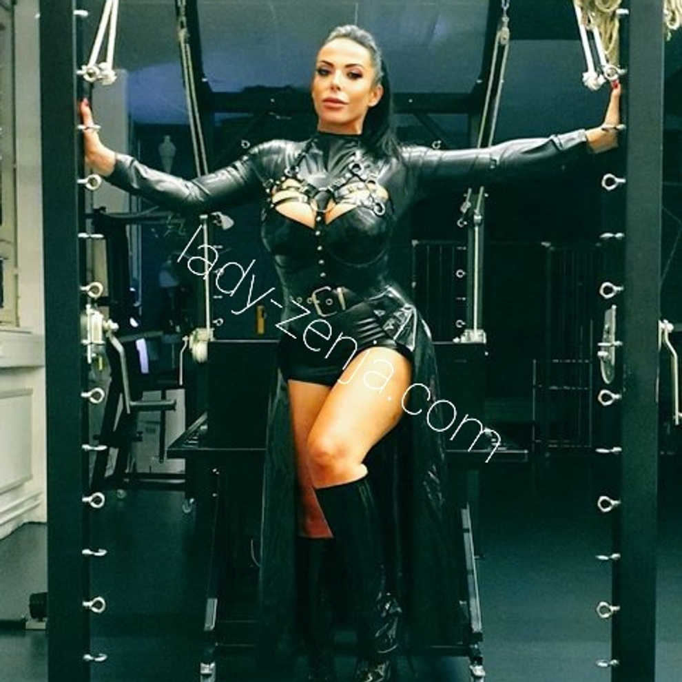 Bild #33 von Lady Zenja