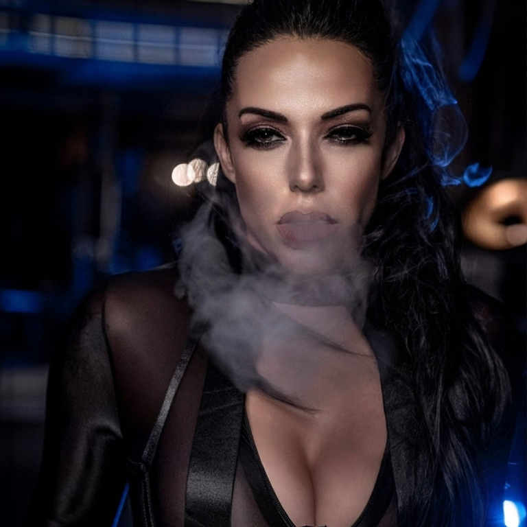 Lady Zenja - Sadistisch Schön