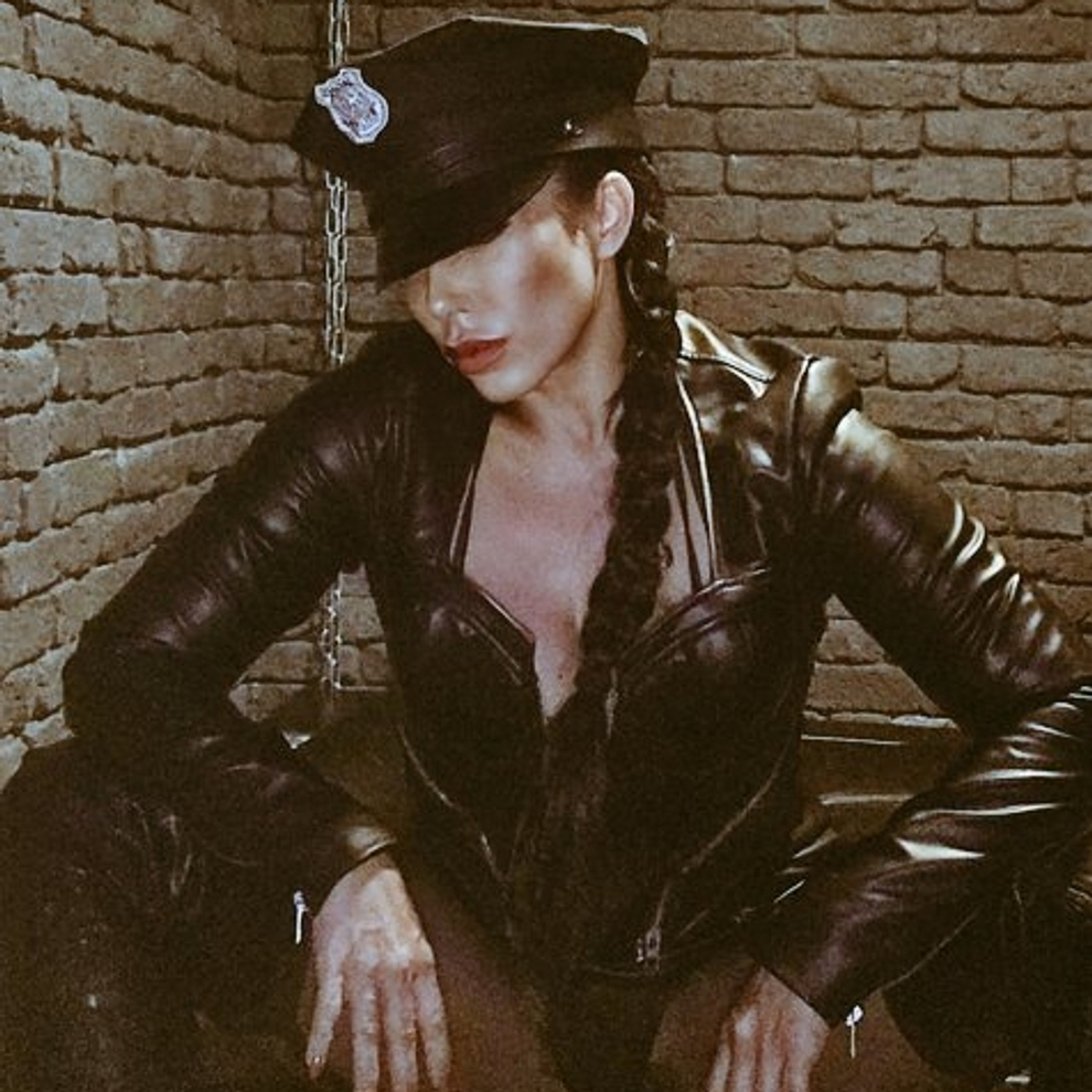 Bild #11 von Lady Zenja