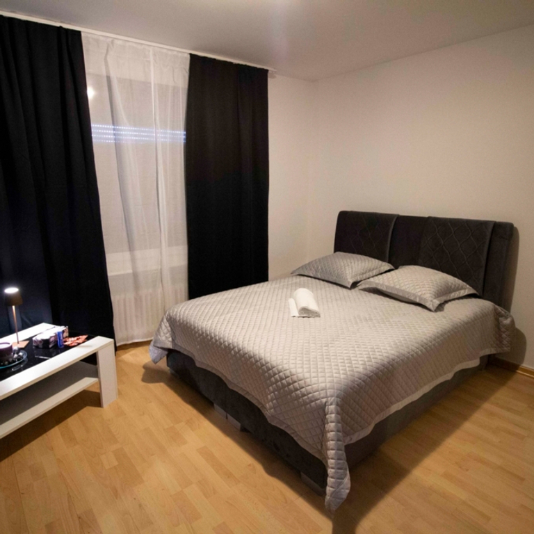 ♕ ROYAL NIGHT CLUB ♕ — 4500 Solothurn