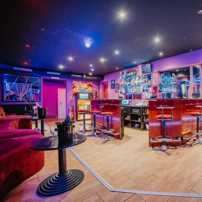 ♡ Amour Bar ♥ — 2543 Lengnau