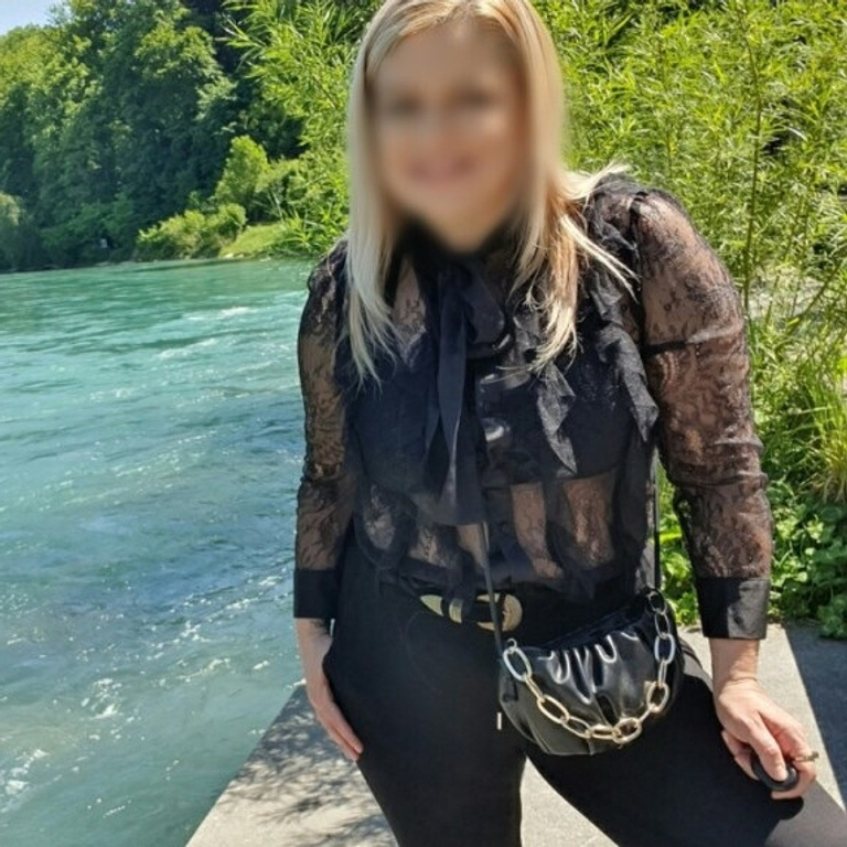 Becky - Massage evtl. MEHR😉