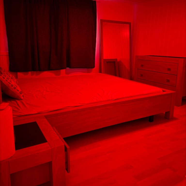 Asia Lips — 8610 Uster