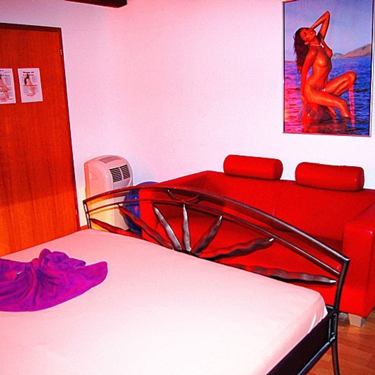 Studio China Love — 8604 Volketswil Hegnau