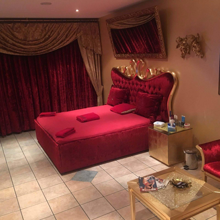 Big Business - Be part of it - Make your Money