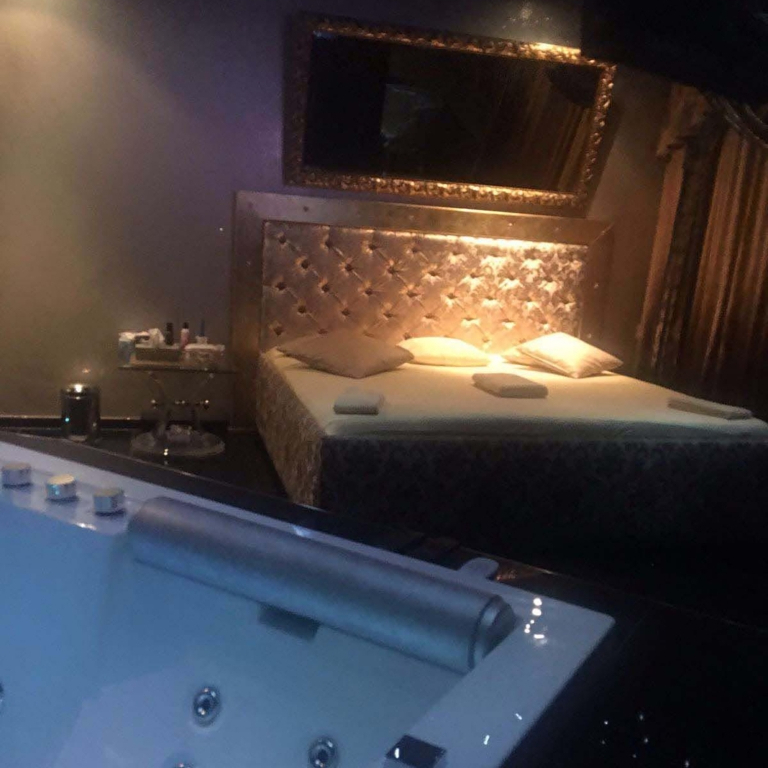 Big Business - Be part of it - Make your Money