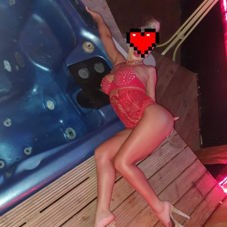 Ada - 🐝 im Biene Huus 🐝