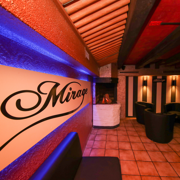 Club Mirage — 8855 Wangen SZ