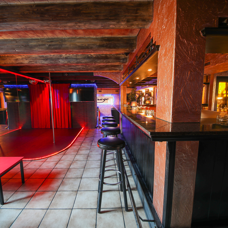 Club Mirage — 8855 Wangen SZ