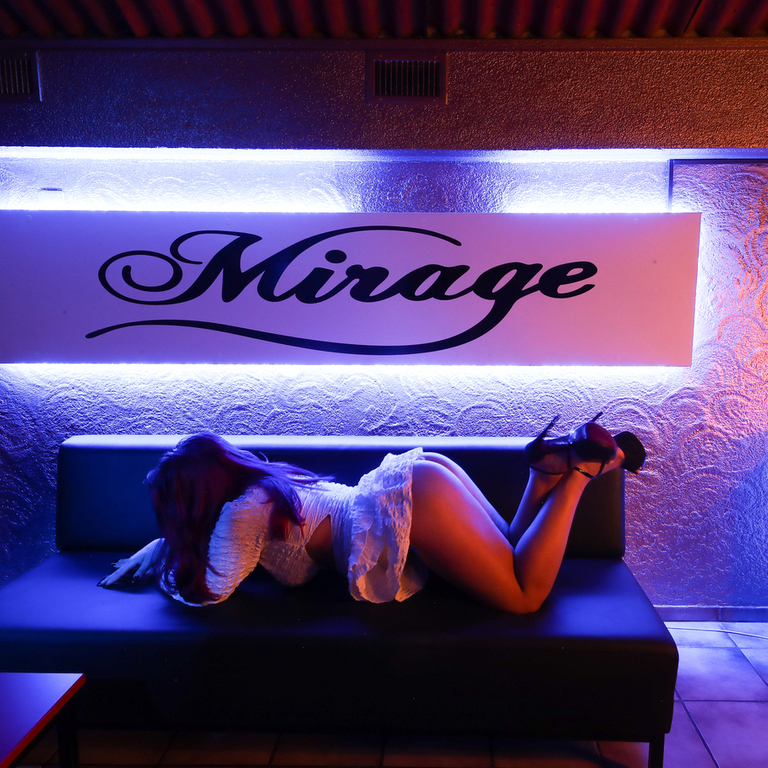 Club Mirage — 8855 Wangen SZ