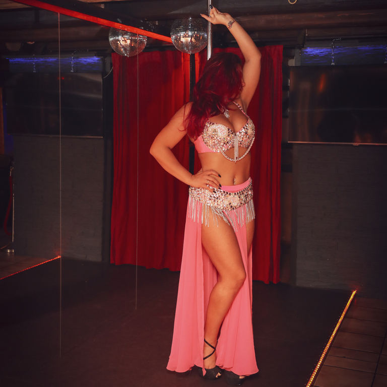 Club Mirage — 8855 Wangen SZ