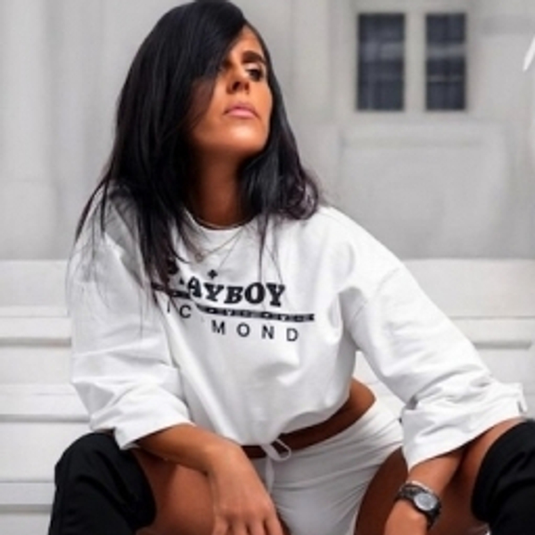 Simona - Gefühle erleben❤️💃