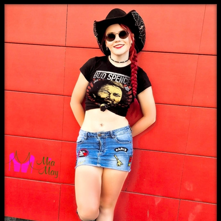 MiaMay - junges Teenygirl