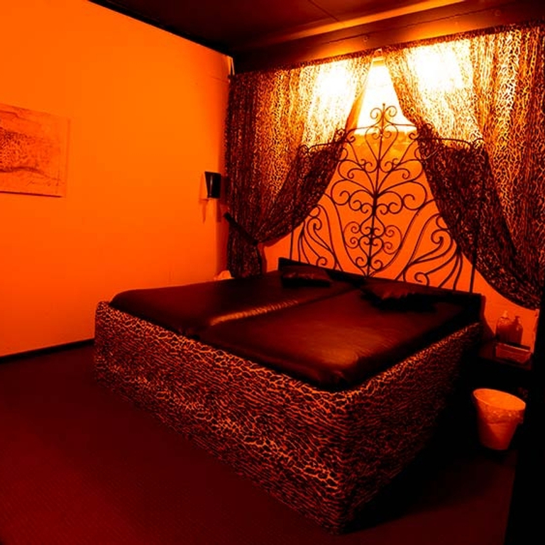 Club Paradiso — 6033 Buchrain