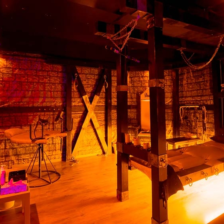 Club Paradiso — 6033 Buchrain