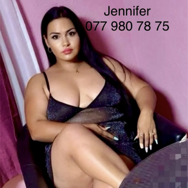 Jennyfer - Regine che squirtano 💦