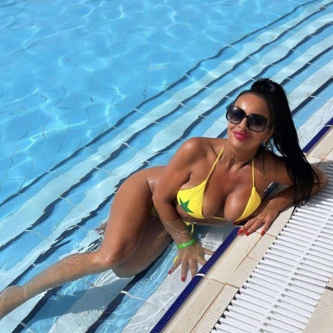 Jana Milf - !!! Feurig, Wild !!!