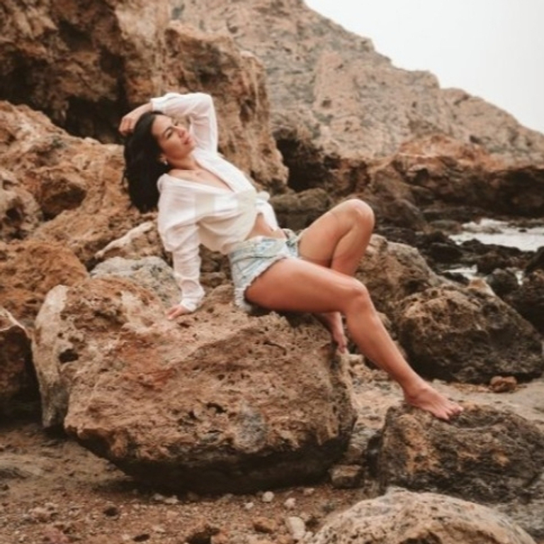 Nerea - feuchte Latina