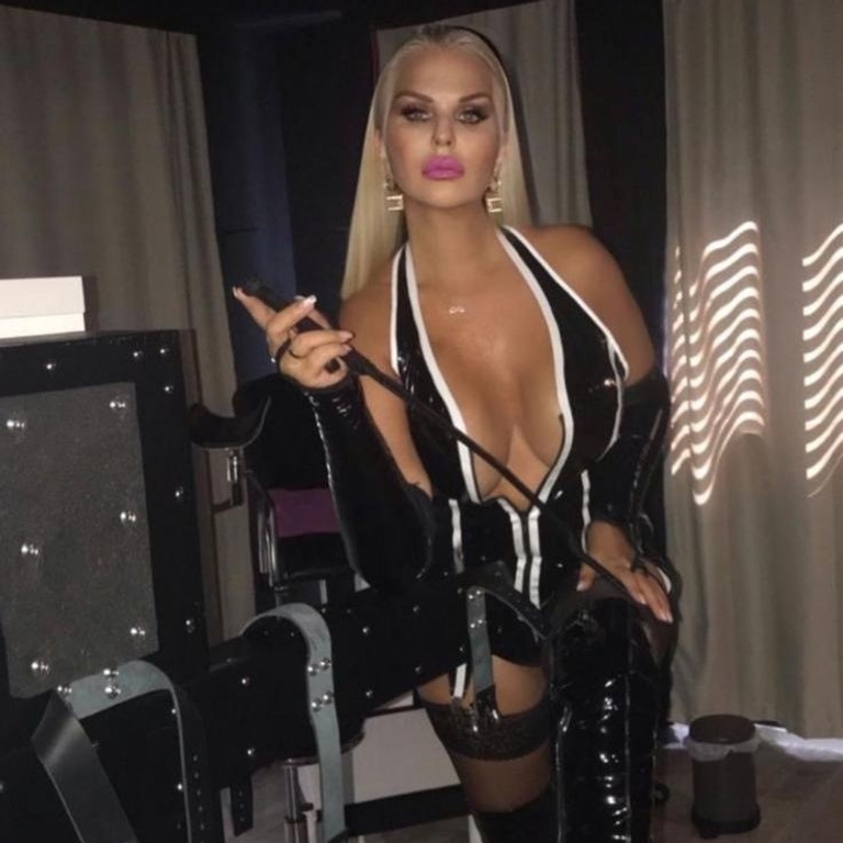 Fetisch Lady Marisa von Bizarr - Fetish Lady 😈💥