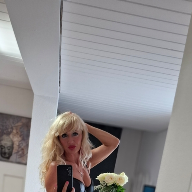 Perla - 💥 Sexy Milf💗