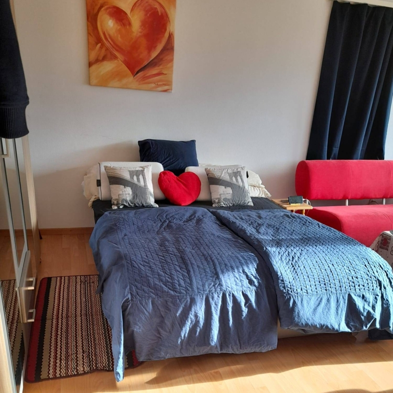 Studio 69 Chicas Latinas — 6045 Meggen