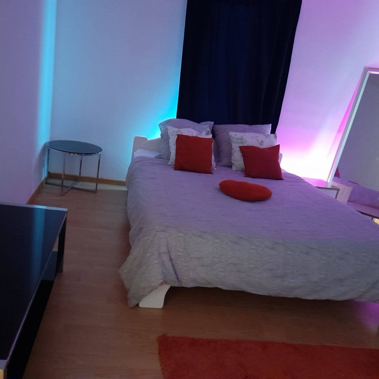 Studio 69 Chicas Latinas — 6045 Meggen