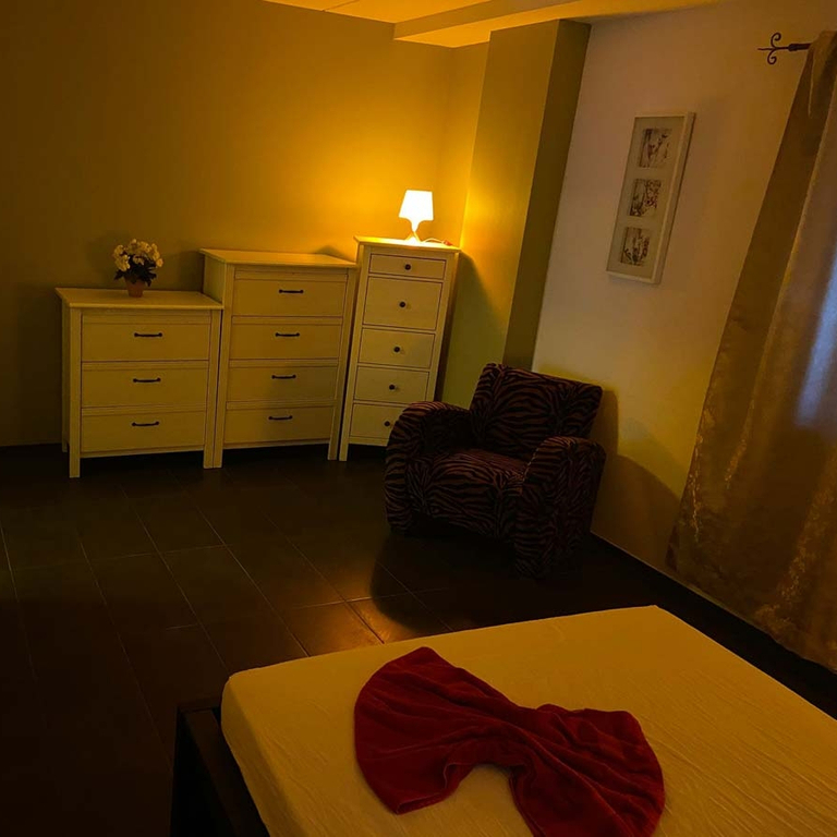 Studio 70 Chicas Latinas — 6032 Emmen (Waldibrücke)