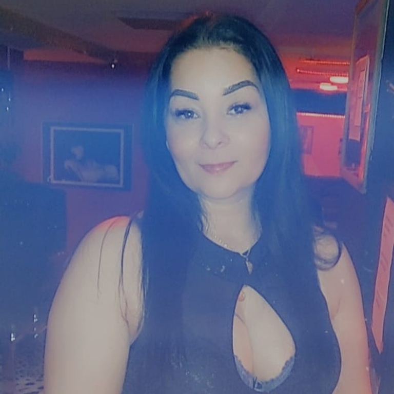 Monika - in allen Positionen