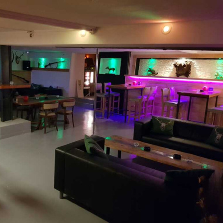 Jägerbar - Kontaktbar — 6423 Seewen