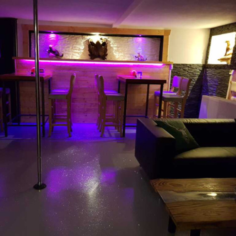 Jägerbar - Kontaktbar — 6423 Seewen